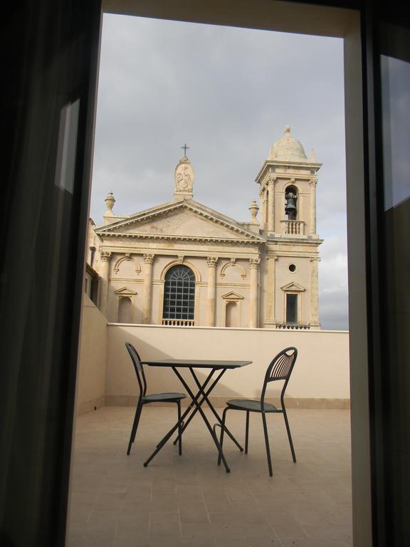 Guest House San Domenico Augusta Exteriör bild